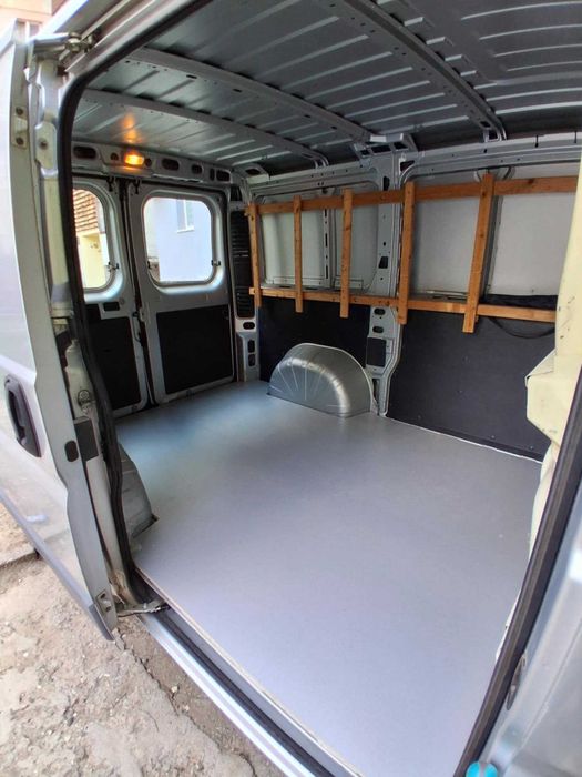 Транспортни услуги с бус Русе и региона