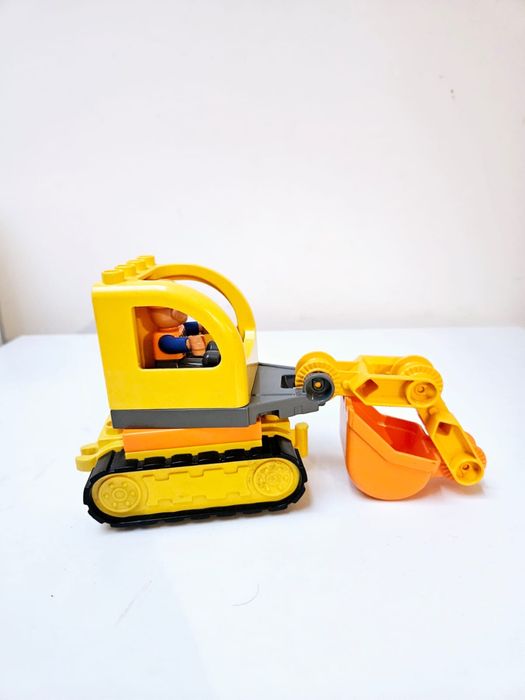 Lego Duplo 10812 - Truck & Tracked Excavator (2016)
