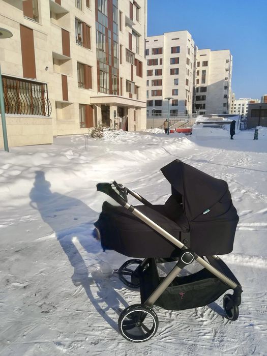 Коляска детская люлька+прогулочная