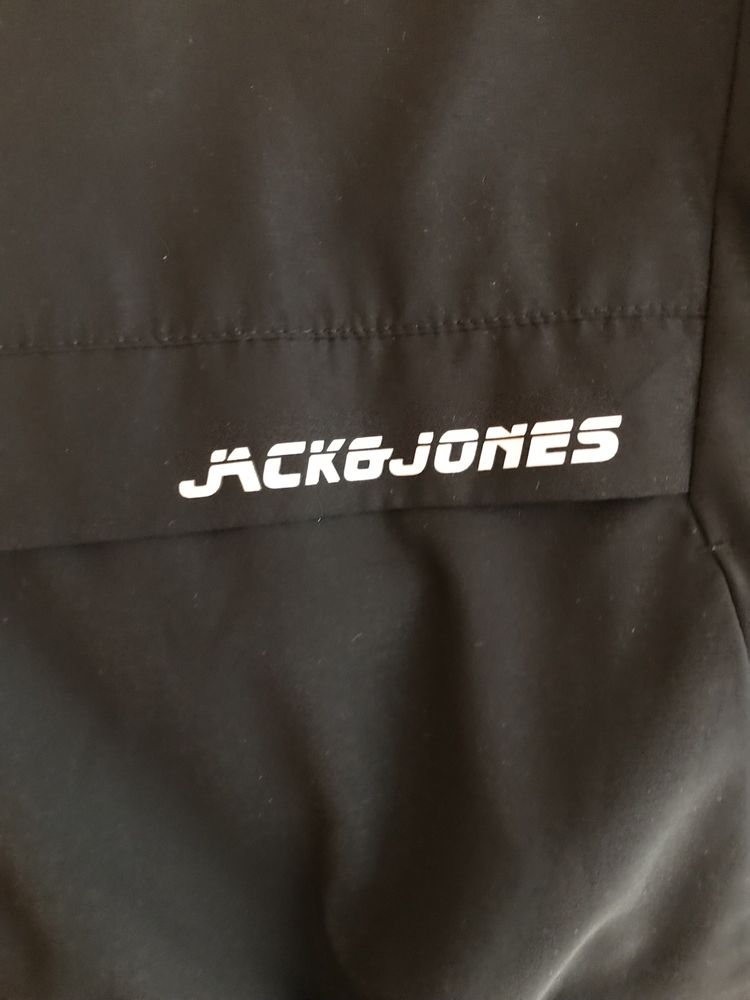 Куртка мужская «Jack&Jones»  (48р) - 15000тг