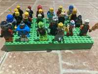 27 figurine tip lego (+placa lego originala) si cateva accesorii