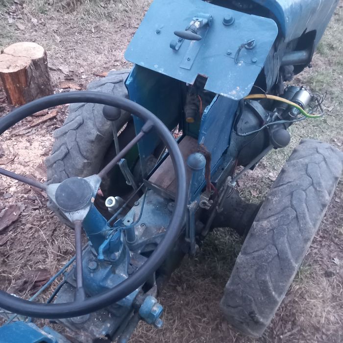 Motoagricola ferari și  freză după motocultor goldoni