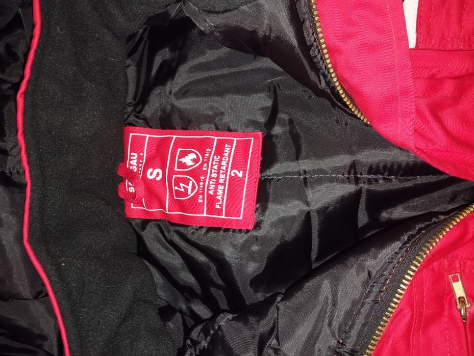 Продаётся спецодежда