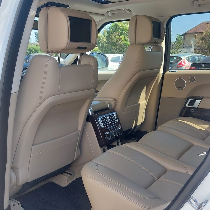 Range Rover Vogue 3.0d 258cp / Bate MOTORU/ Pret 15..000€  FIX FIX