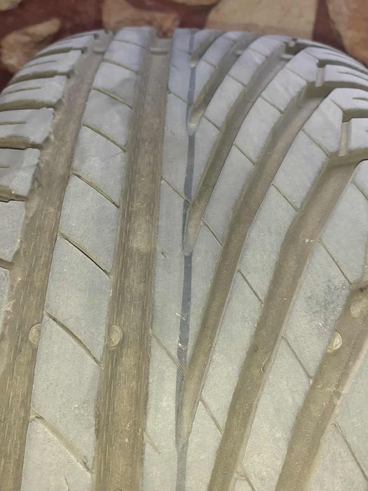 Летни Гуми UNIROYAL 225/45/17