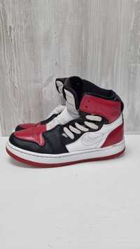 Air Jordan 1 Nova XX marimea 40.5