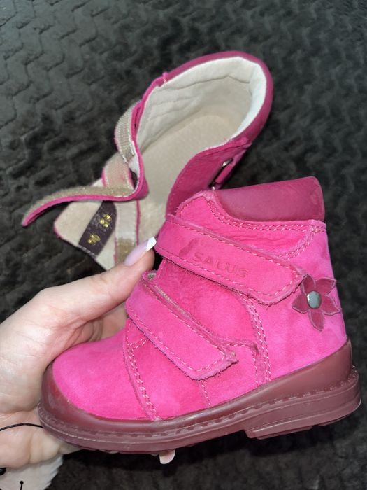 Ghete ortopedice SALUS de la NOVAK