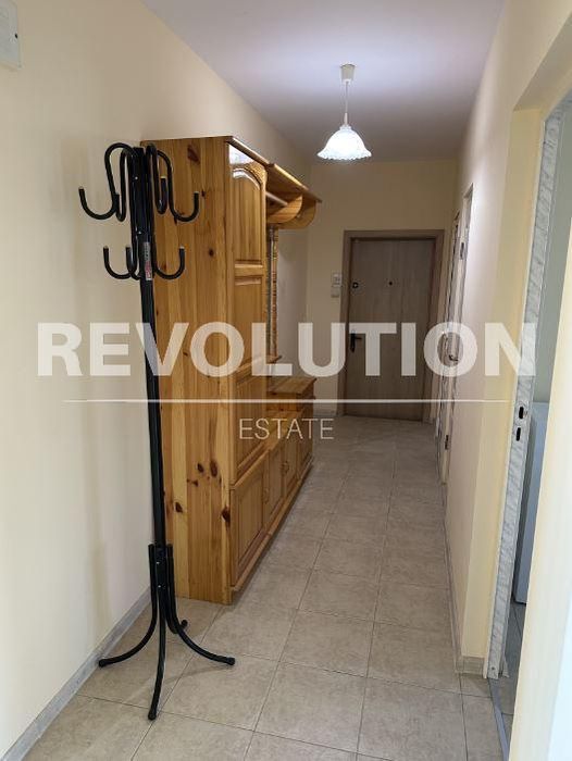 Дава се под наем Тристаен апартамент в Варна, Цветен квартал - 77 кв.м за 450 € - Снимка #5