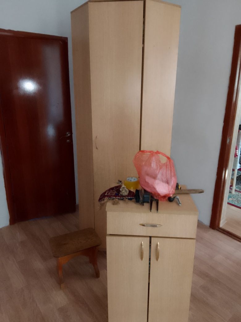 Шкаф прихожей угловой