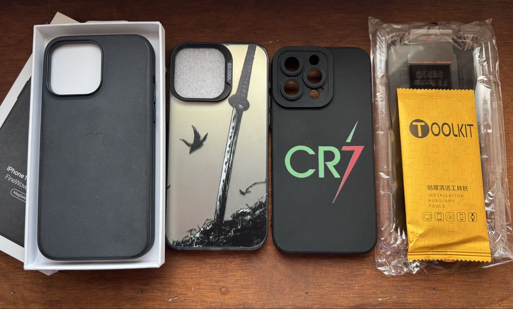 Set huse 3 + sticla protectie iPhone 15 Pro Max