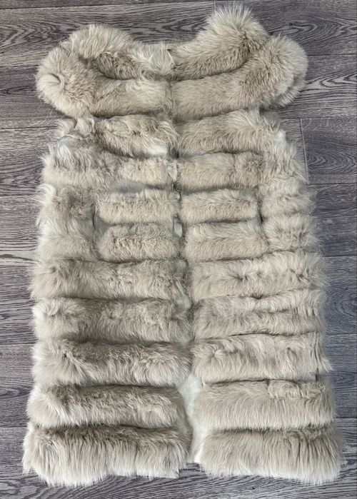 Желетка меховая , кролик