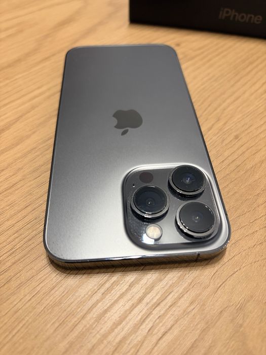 Iphone 13 pro 128gb перфектен 82% батерия
