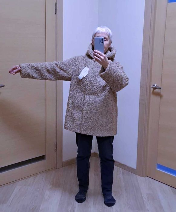 Продам шуба тедди чебурашка оверсайз с капюшоном