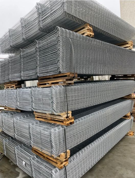 Vând gard plasa împletită