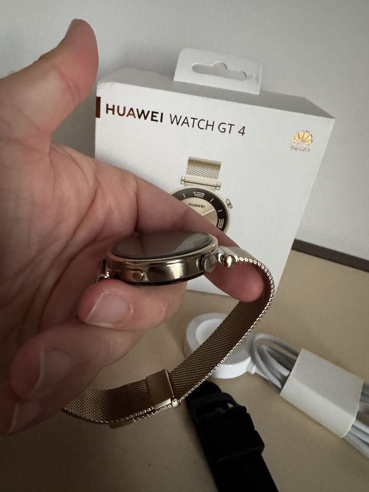 Смарт часовник Huawei GT4 41 mm Gold