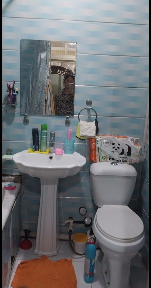 Uchtepa Algaratm 2 xona kirpich 1 etaj 4 etajli dom 44.5 kv