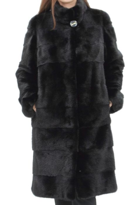 Продам норковую шубу 44 размер