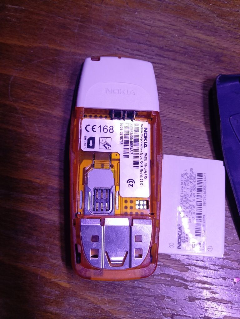 nokia 3510i orange