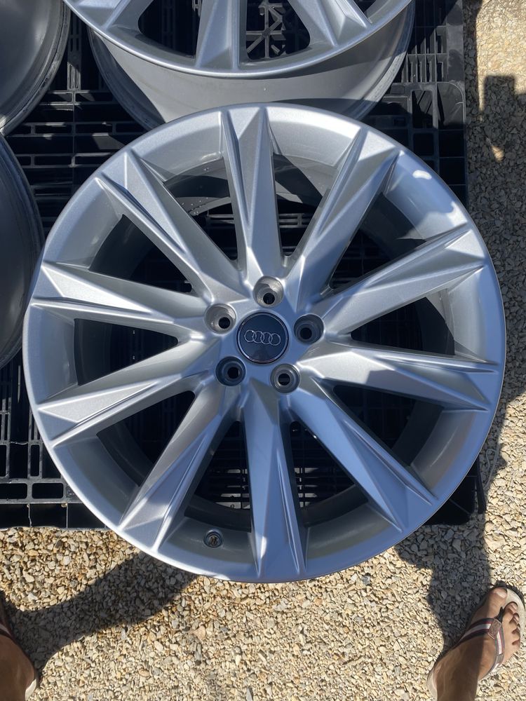 20 цола 5 х 112 мм Ауди , Audi e tron , A 6 , A 8 , Q 5 , Q 7
