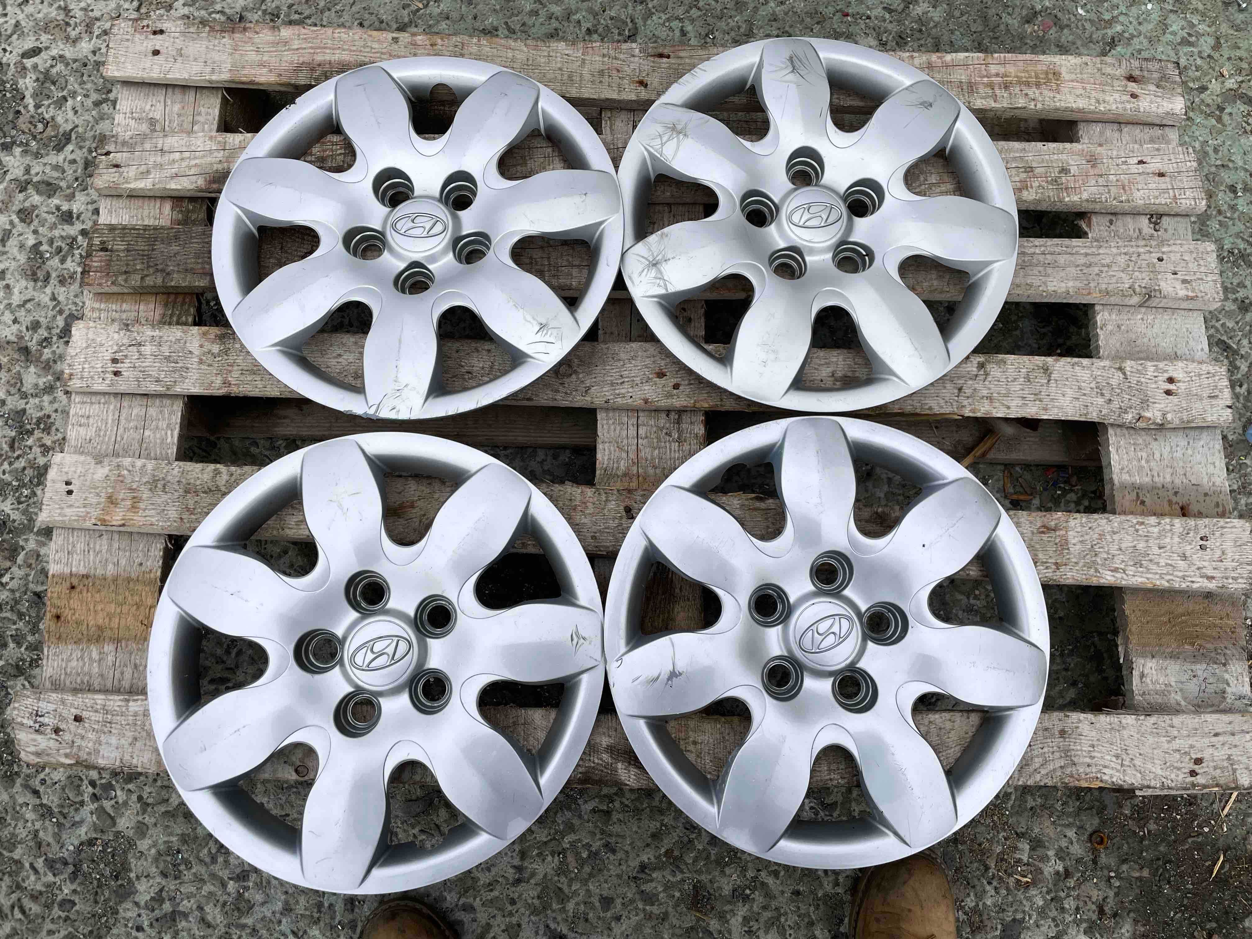 15 цола Тасове Хюндай Hyundai Elantra 52960-2H000 Оригинал