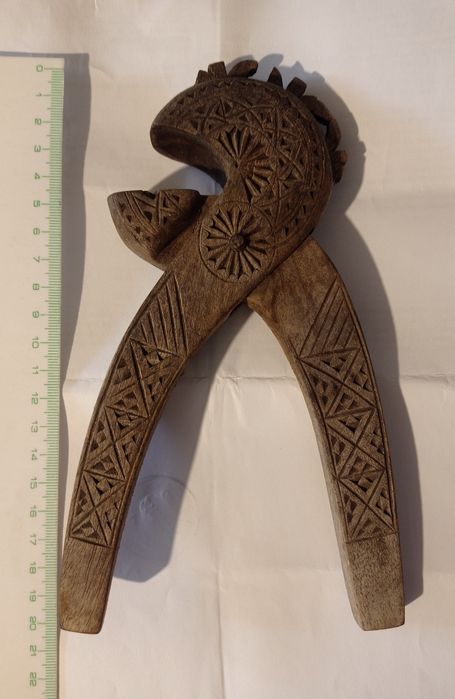 Vând/Schimb obiecte vechi de colecție.Preț în funcție de obiectul ales