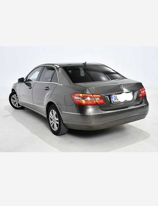 Mercedes benz E220