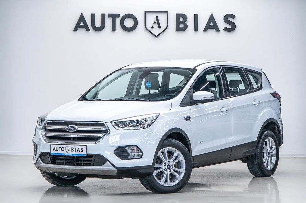 Ford Kuga LED/Titanium/Lane assist/Led/Navi/Camera/Leasing - Rate FARA AVANS
