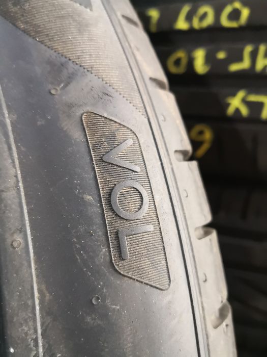 245 45 20 цола гуми като нови dot 24 Pirelli