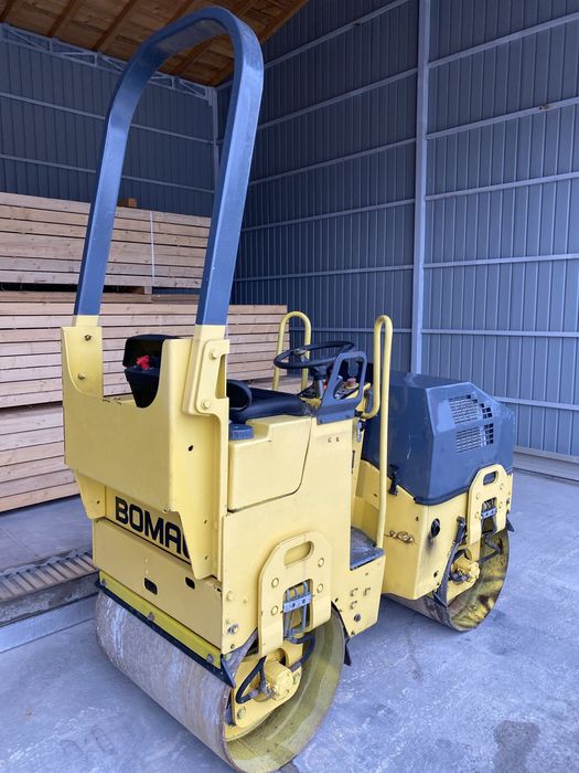 vinzare Compactor Bomag 1,7t