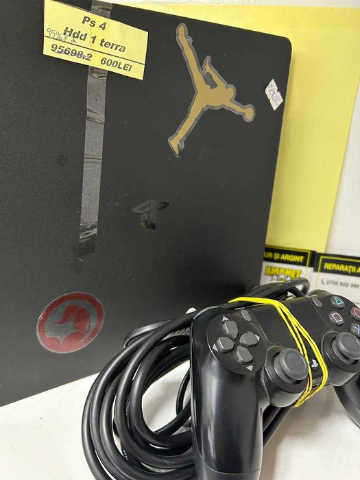 PS4 Hdd 1 TB (m3) staramanet