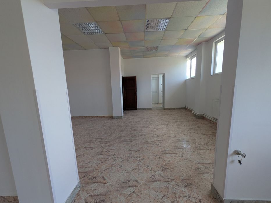 De inchiriat PARTER cartier Tricotaje