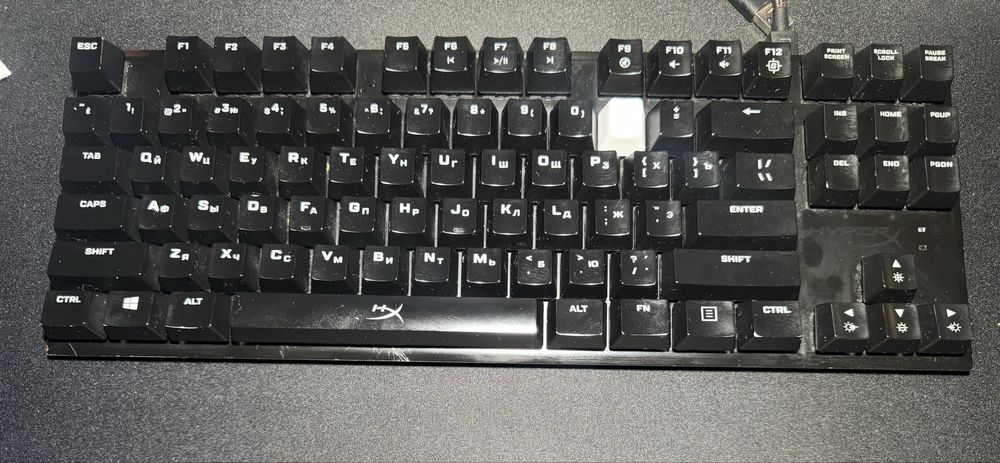 Hyprx klavyatura ishlidi