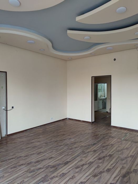 Arendaga Joy beriladi 76 m2