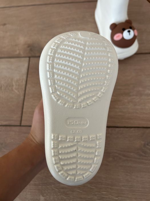 Нови бебешки ботуши, номер 23,5