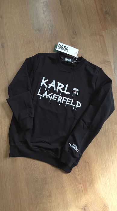 Дамски зимни блузи