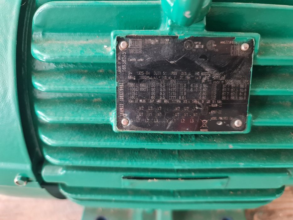 Motor electric trifazat
