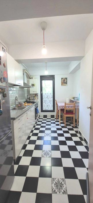 APĂRĂTORII PATRIEI - Inchiriere Apartament 2 camere + loc de parcare