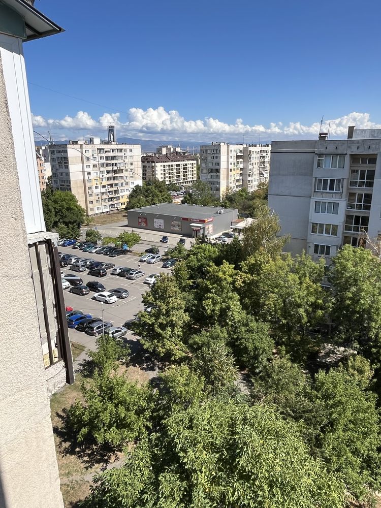 3 стаен апартамент под наем до Бизнес парк