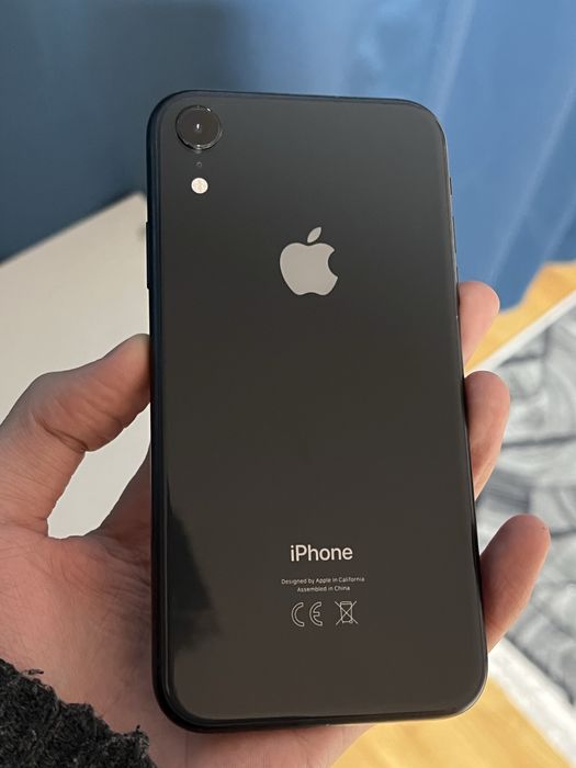 iphone xr, baterie 83%