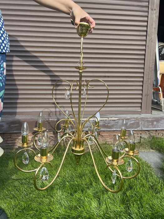 Люстра золотая