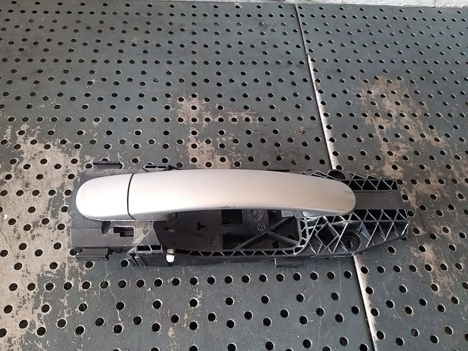 Maner usa dreapta fata skoda yeti 5l 5l0837885c