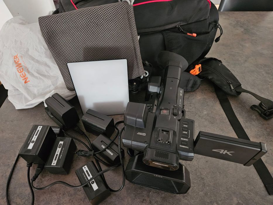 Panasonic HC-X1000. Camera 4K