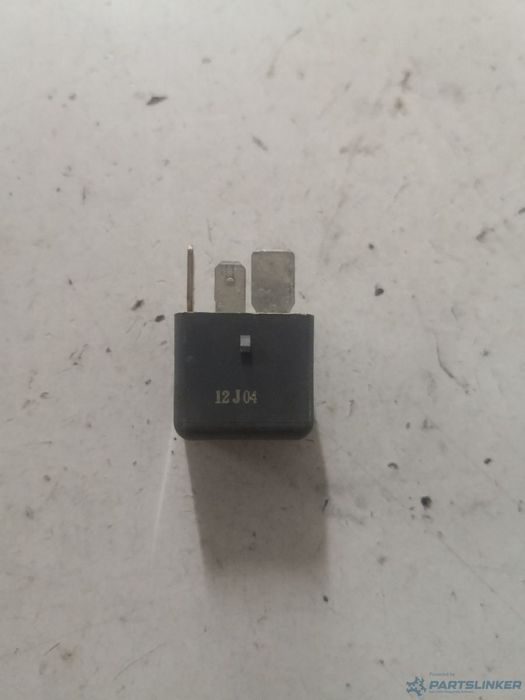 Releu TOYOTA YARIS (_P9_) [ 2005 - > ] OEM 12j04