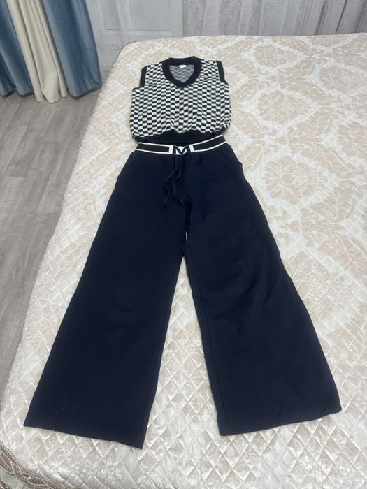 Школьная форма для девочки синего цвета