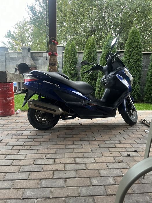 Suzuki Burgman 200