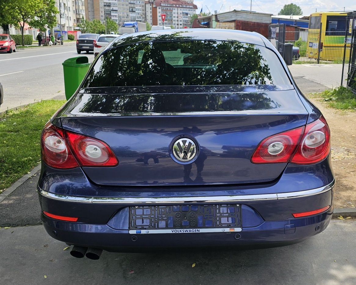 Volkswagen Passat CC,An 2012