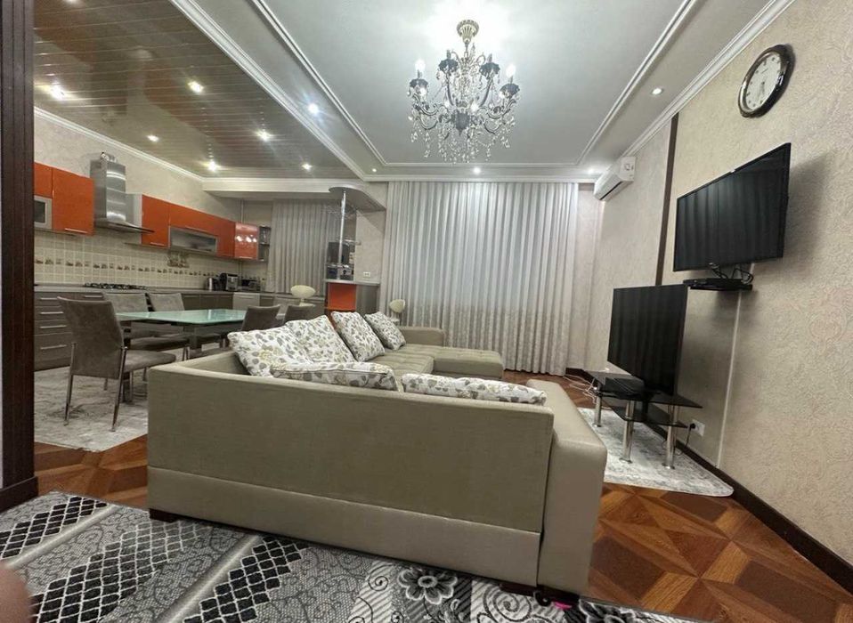 Сдам евро квартиру на Ойбек  афросиаб Габус