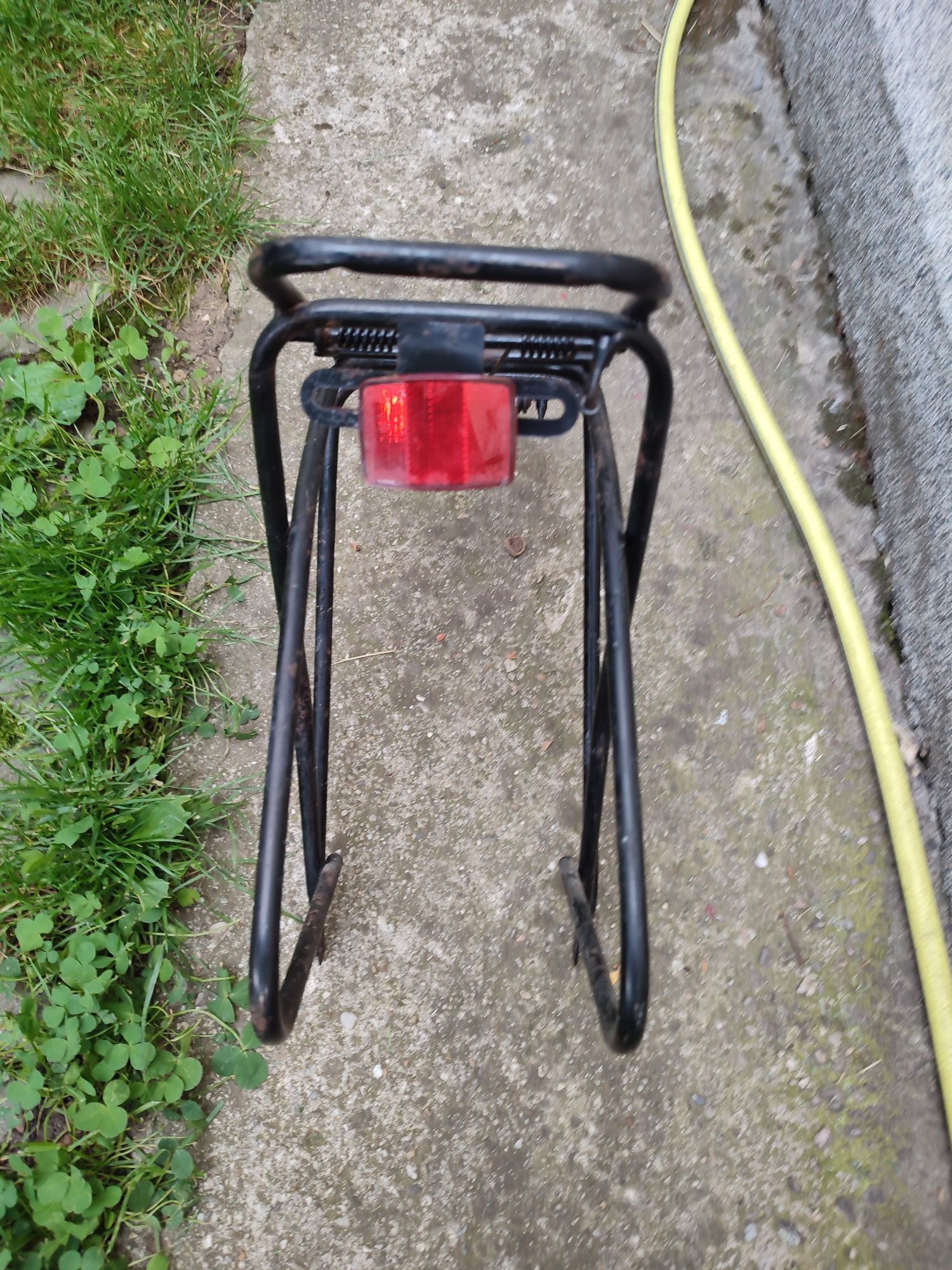 portbagaj spate bicicleta 26" stare excelenta