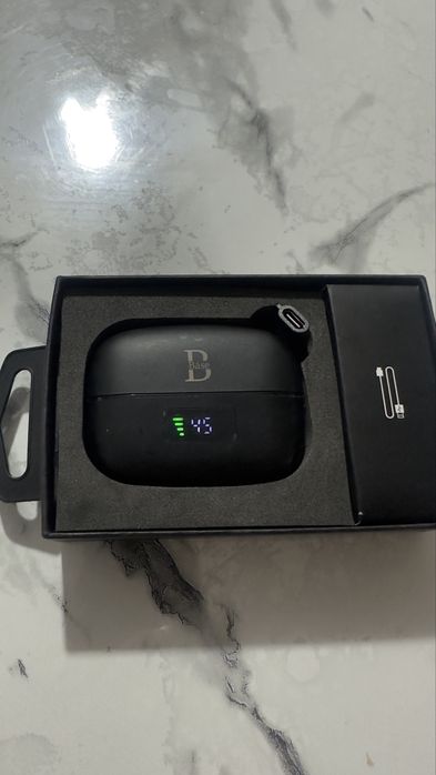 Микрофон петличка сатамын.;