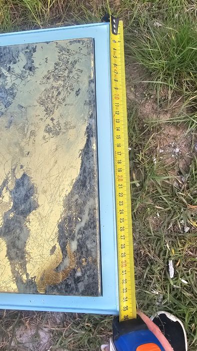 Măsuță de cafea lemn masiv cu foita de aur